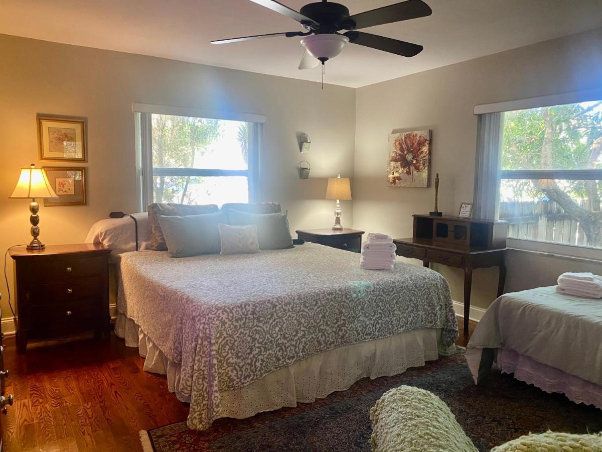 Villa Olivia Guest Rooms Hollywood Kültér fotó